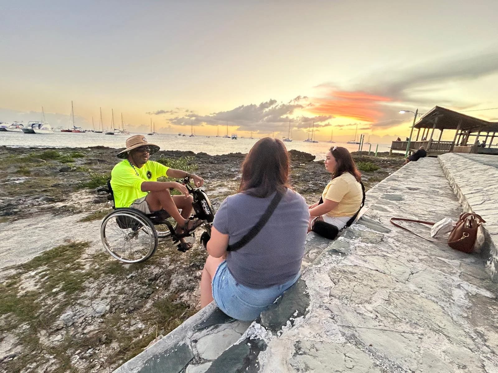 Vista aérea del catamarán Guasimodo en camino a Isla Saona